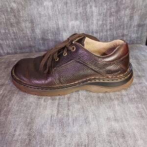 Dr. Martens Ordell brown pebbled unisex  leather Oxford shoe. Size Men7, Ladies8